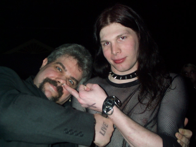 Karmakaze picks a nose